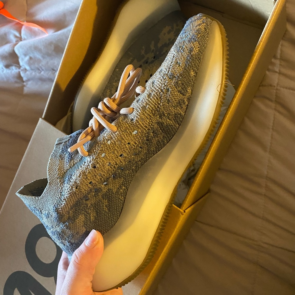 Yeezy Boost 380 Mist (price is firm see description)